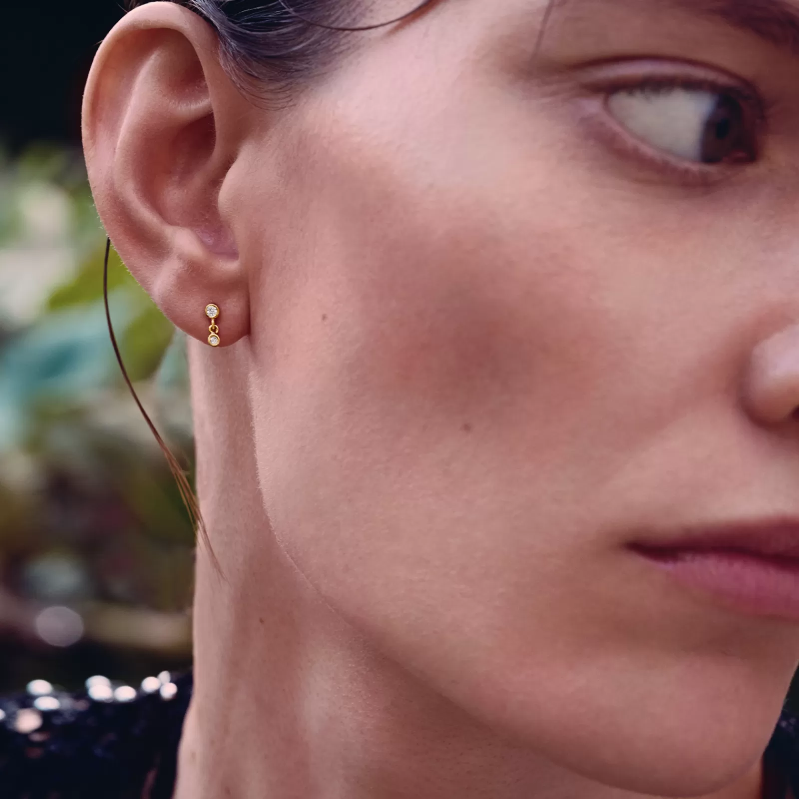 Maanesten Nuri Øreringe