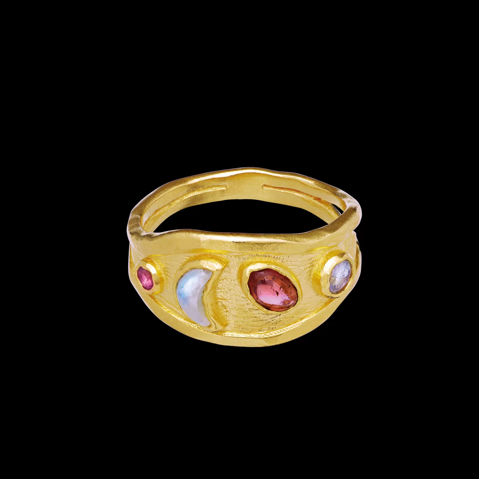 Maanesten Raaya Ring