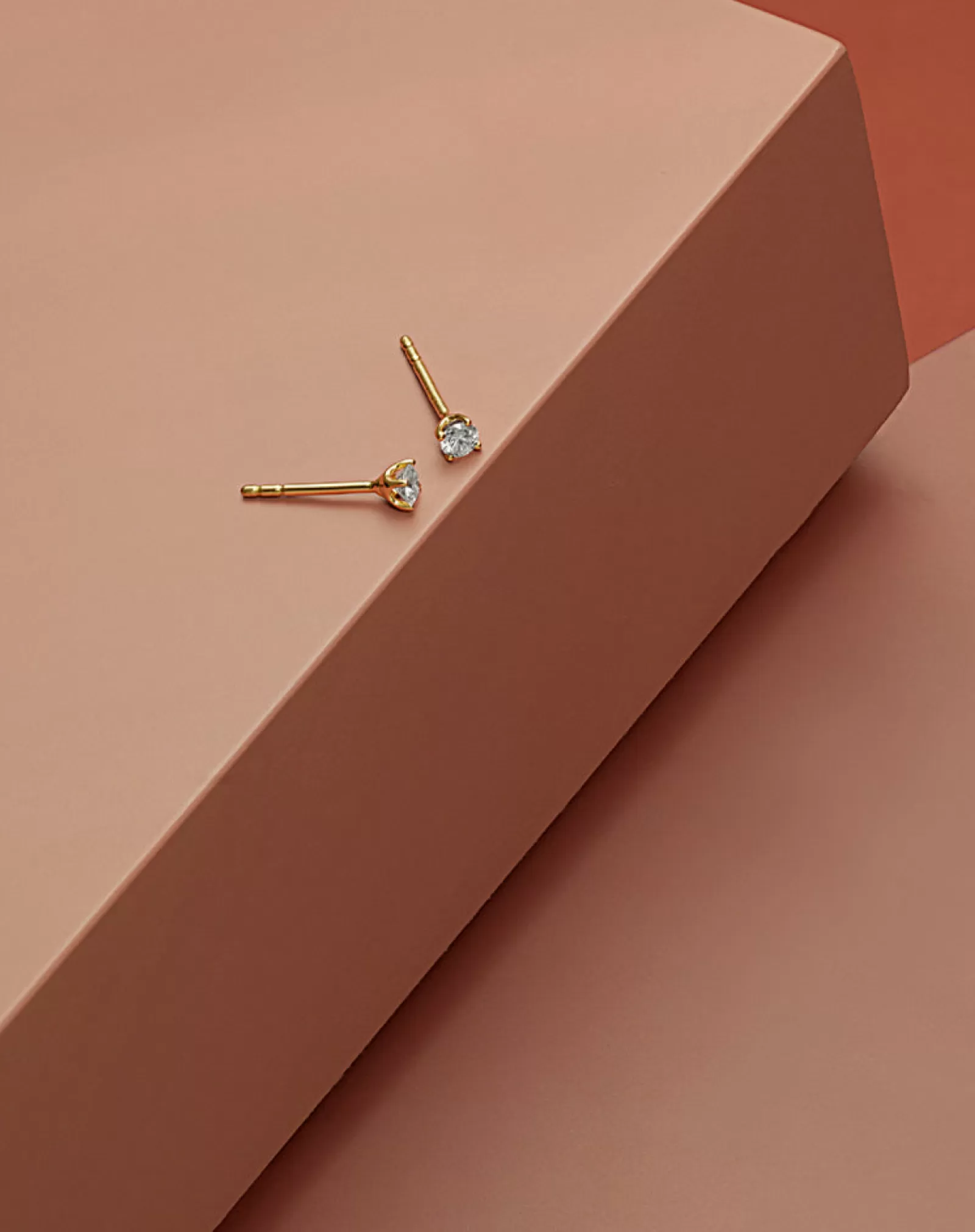 Maanesten Simple Love Øreringe